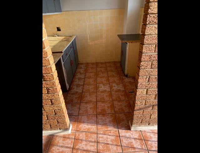 1 BEDROOM APARTMENT FOR SALE IN SUNNYSIDE